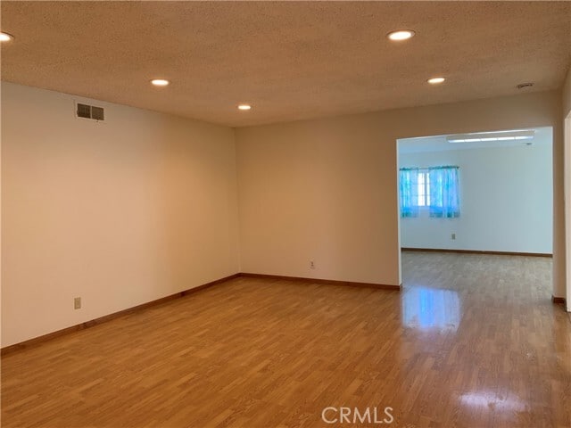 Foto del edificio - 18233 Bellorita St