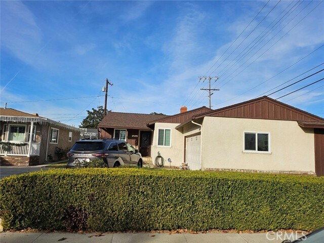 Foto principal - 3111-3180 180th Pl