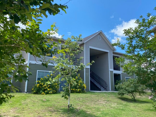 Building Photo - Kenedy Heights