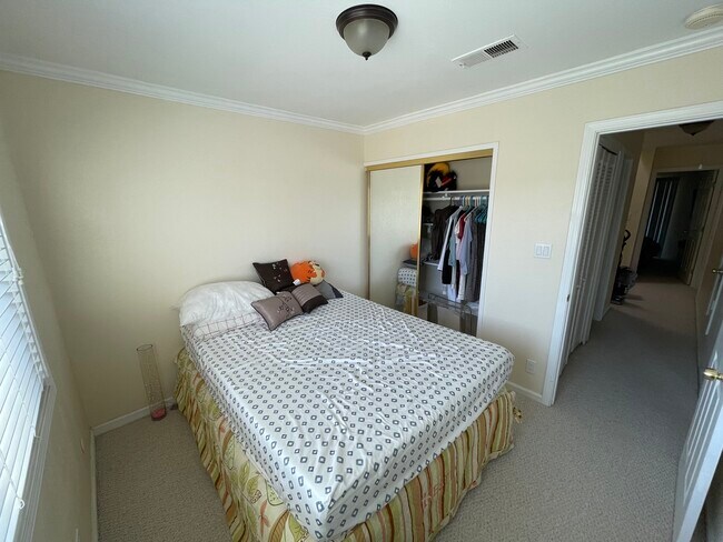 Foto del edificio - 3115 La Cresta