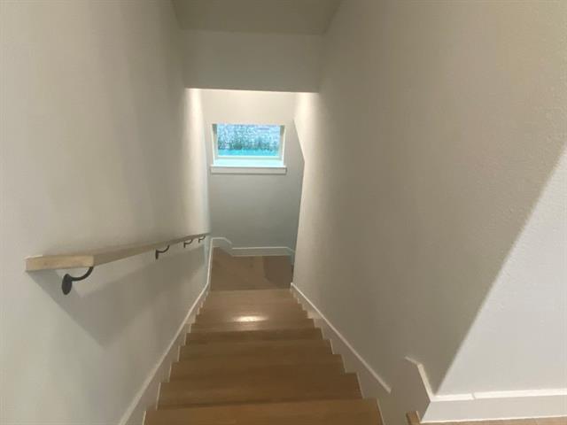 Building Photo - 1802 Deacon Hl Ct