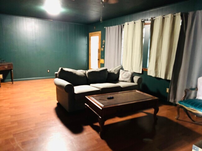 Foto del edificio - 4901 Timber Ln