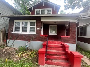 Building Photo - 836 S 41st St