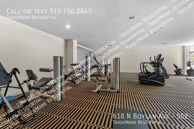 Foto del edificio - 618 N Boylan Ave