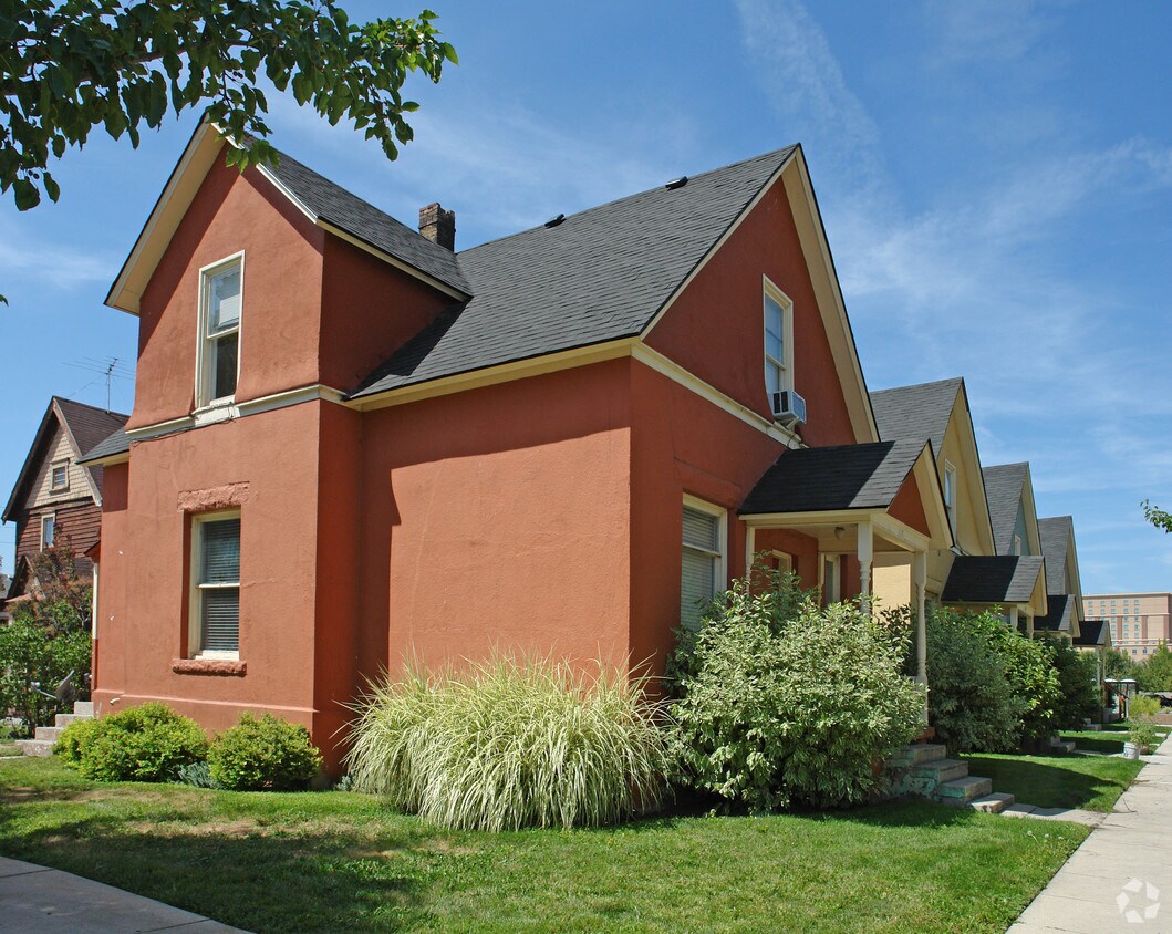 Primary Photo - 401 W Broad St