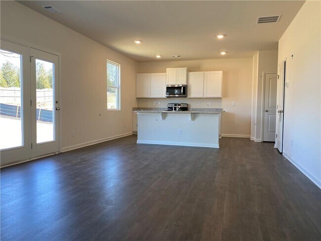 Building Photo - 38 Walnut Grv Wy