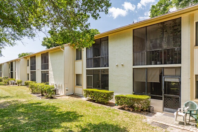 101-260 Palmetto Ct Oldsmar, FL - East Lake Woodlands Cypress Estates  East Lak