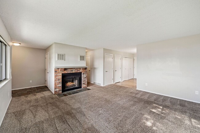 Building Photo - 2193 35th Ave Ct