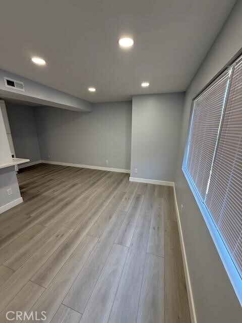 Foto del edificio - 910 E Harvard St