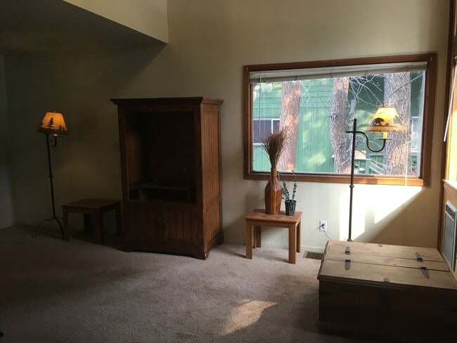 This is what it looks like today - 477 Mono St