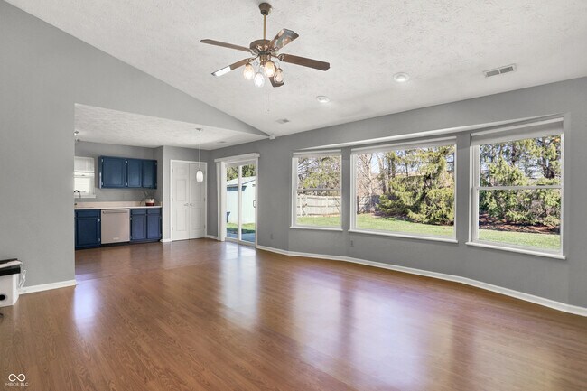 Building Photo - 8020 Christiana Way