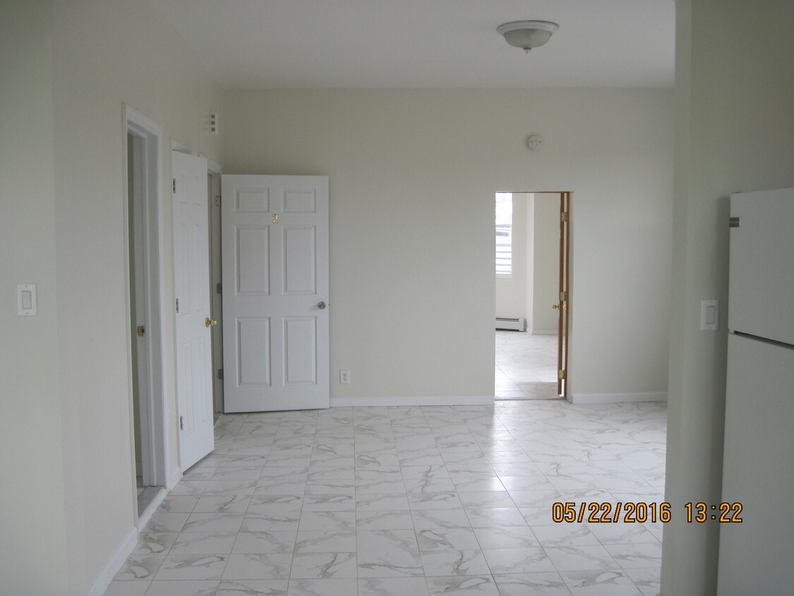 Foto principal - 185 Benziger Ave