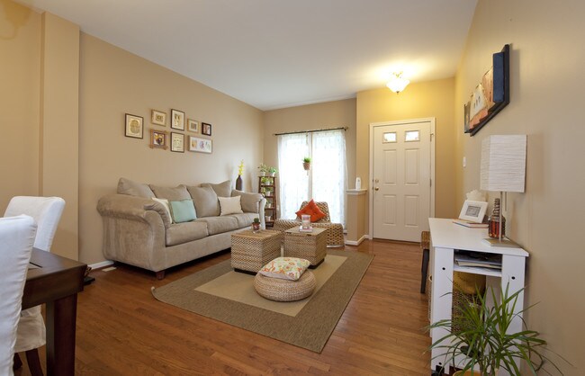 Sala de estar - 78 N Savanna Dr