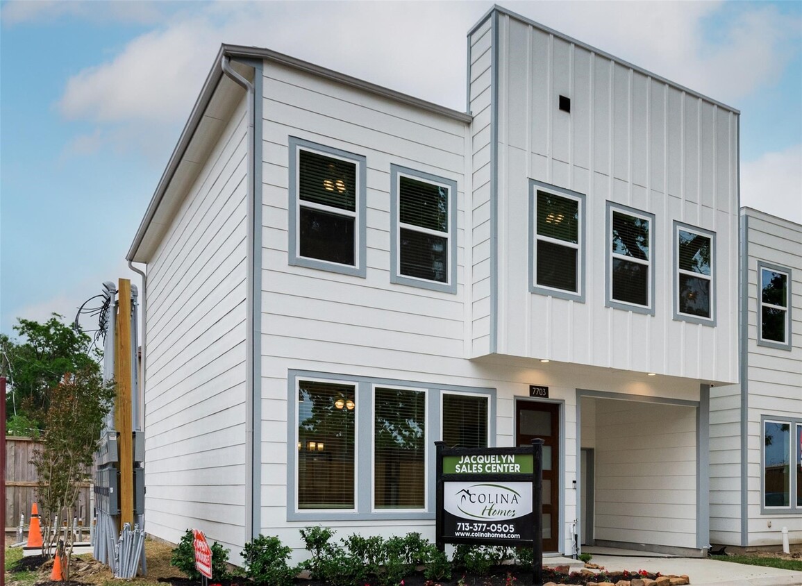 Primary Photo - 7713 Rainbow Cl