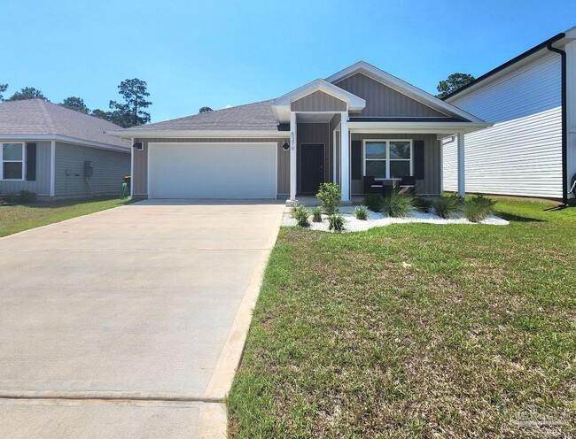 Building Photo - 5379 Peach Dr