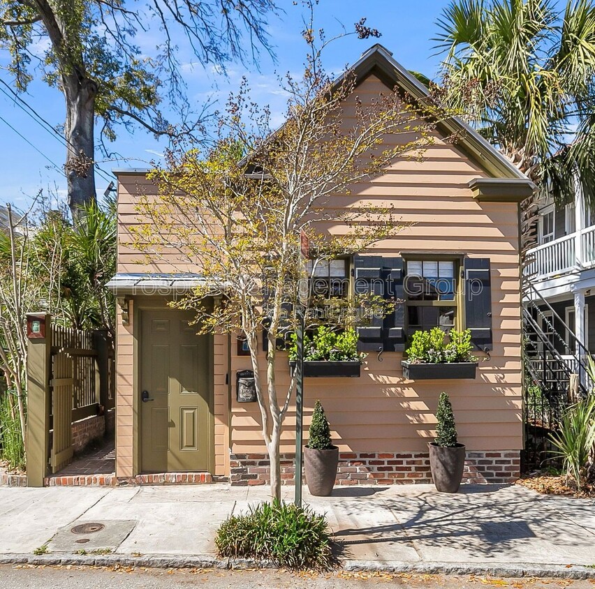 Primary Photo - 1 Kracke St
