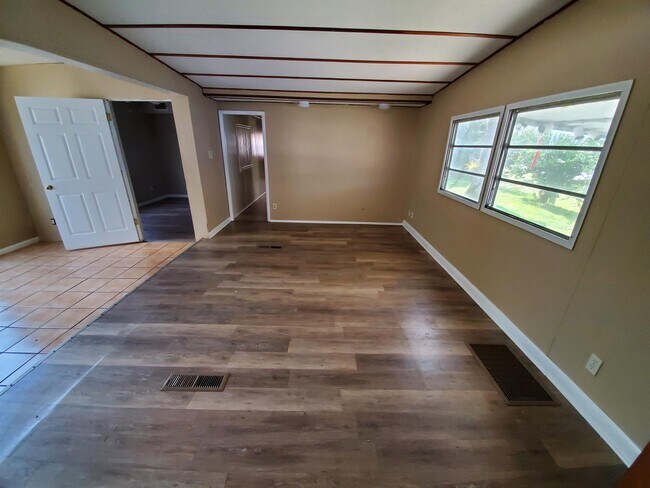 Foto del edificio - 2025 17th St