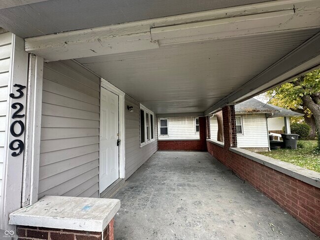 Foto del edificio - 3209 Bethel Ave