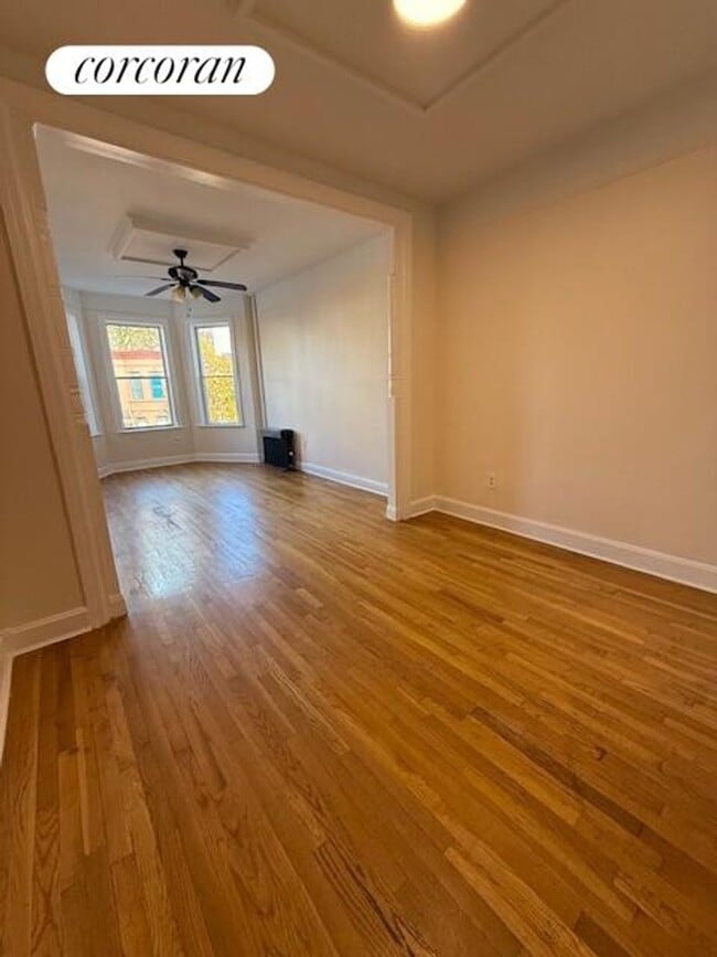 Building Photo - 144 Martense St