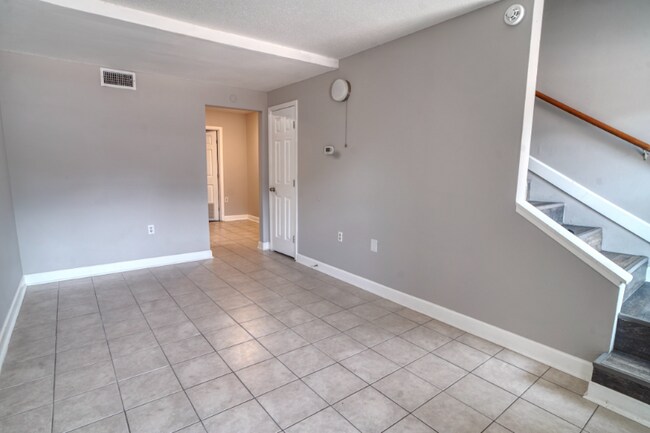 Foto del edificio - 123 Alabama Ave NW