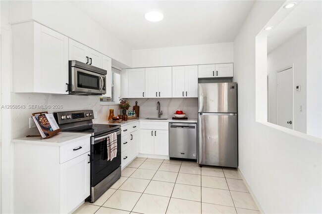 Foto del edificio - 1271 NE 159th St