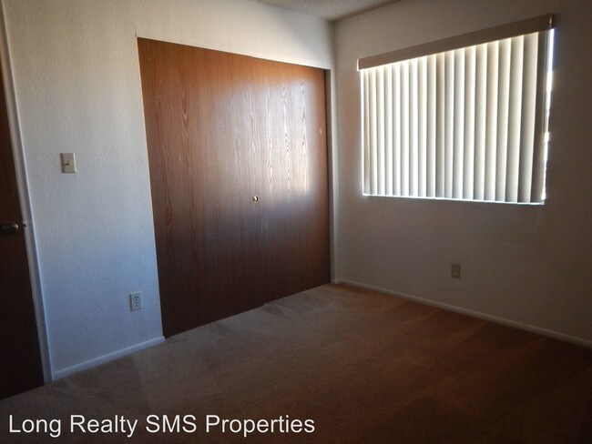 Foto del edificio - 2 br, 1 bath House - 1150 Plaza Oro Loma C