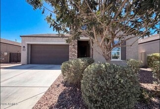 Building Photo - 2528 N Comiskey Dr