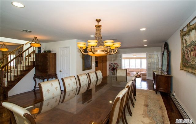 Foto del edificio - 135 Greenway Rd