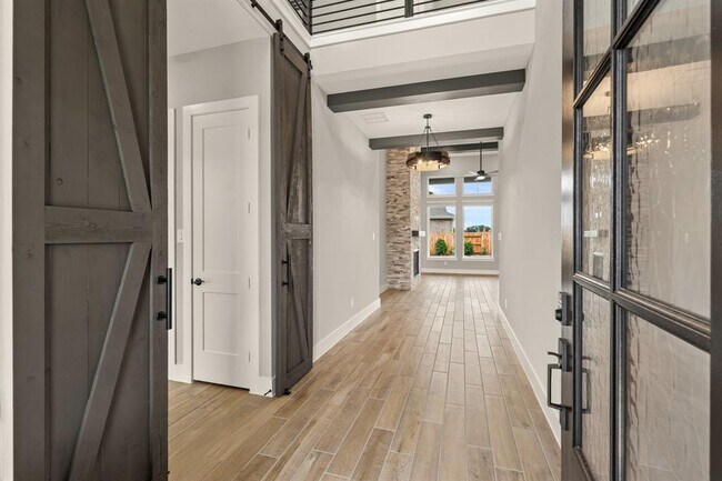 Building Photo - 32707 Fly Fish Wy