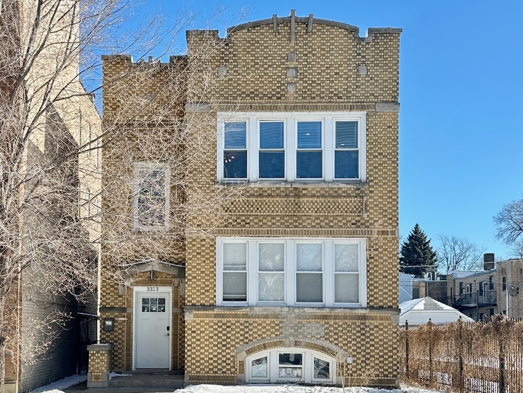 Foto principal - 3313 N Karlov Ave