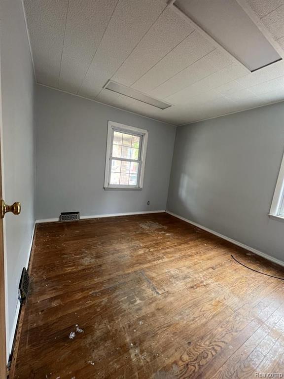 Building Photo - 7242 Stahelin Ave