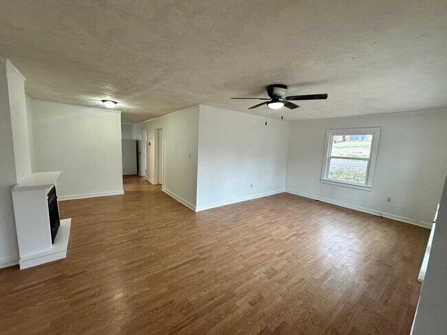 Foto del edificio - 304/306 West 14th Street