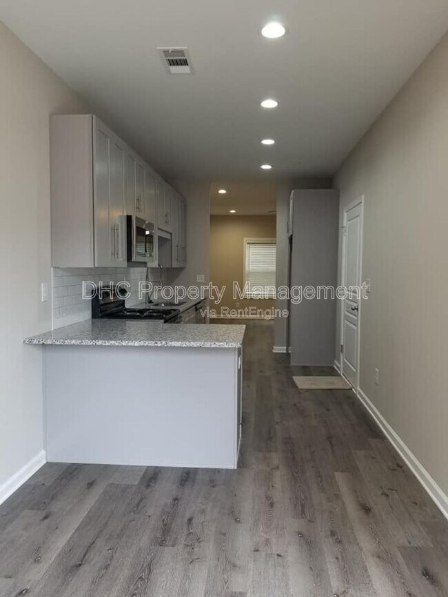 Foto del edificio - 2296 Connally Pl