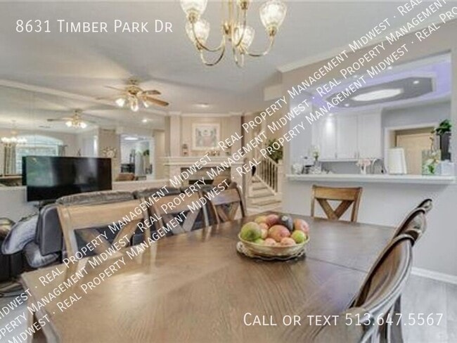 Foto del edificio - 8631 Timber Park Dr