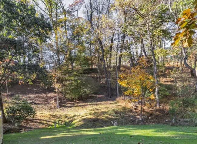 Foto del edificio - 4974 Longview Ct