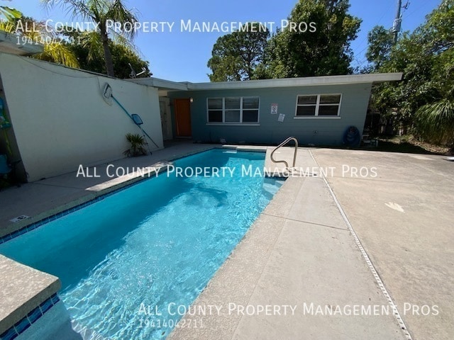 Building Photo - Indian Beach Sapphire Shores/Pool/Great Lo...