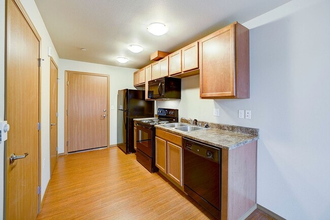Interior Photo - DubSea Apartments | Modern Apartment Homes w/ In-Unit Laundry