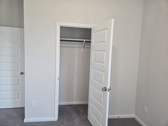 Building Photo - 3302 Brushy Marsh Dr