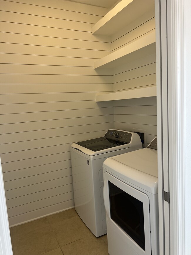 Updated Laundry Room - 25748 Grayton Ave