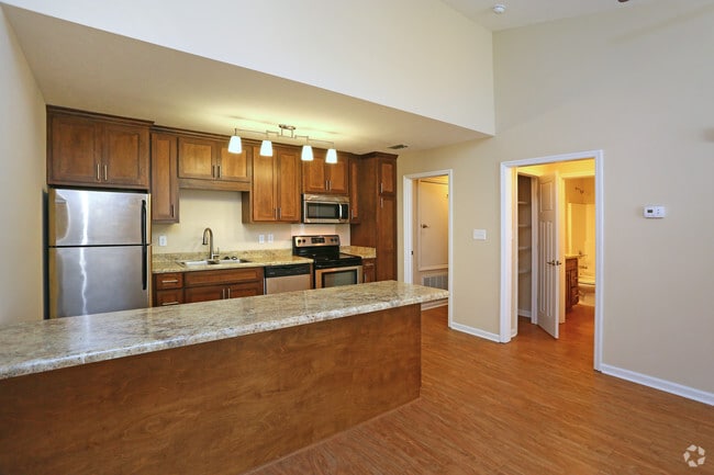 Phase 3 1BR, 1BA Kitchen - 700sq. ft. - Pointe North Apartments