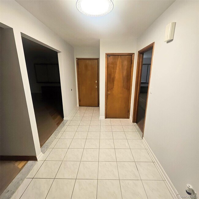 Foto del edificio - 109 Rockwell St