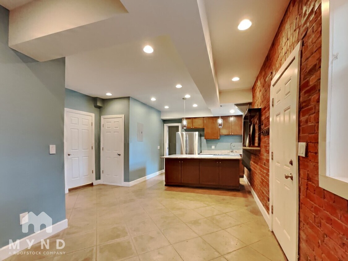 Foto principal - 1356 N Pearl St