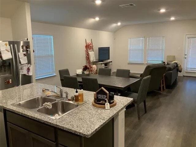 Foto del edificio - 2626 Fieldcrest Ln.