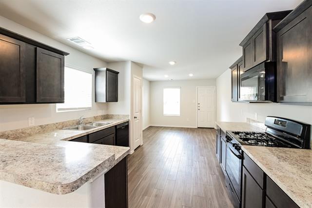 Foto del edificio - 508 Woodhouse Wy