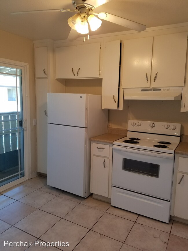 Building Photo - 2 br, 2 bath House - 2525 Walters Way # 24