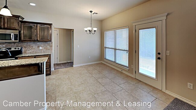 Building Photo - 4 br, 2 bath House - 2613 Green Canyon Drive
