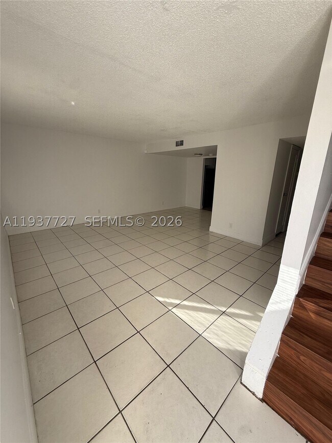 Foto del edificio - 5817 Blueberry Ct