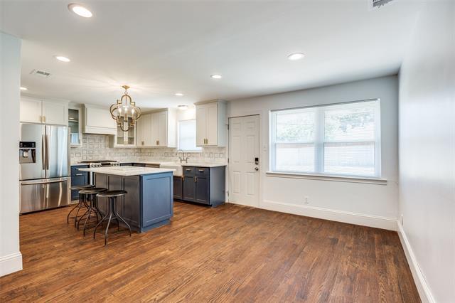 Foto del edificio - 8705 Gladwood Ln