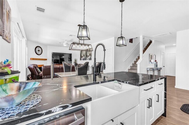 Foto del edificio - 11511 Marshall St