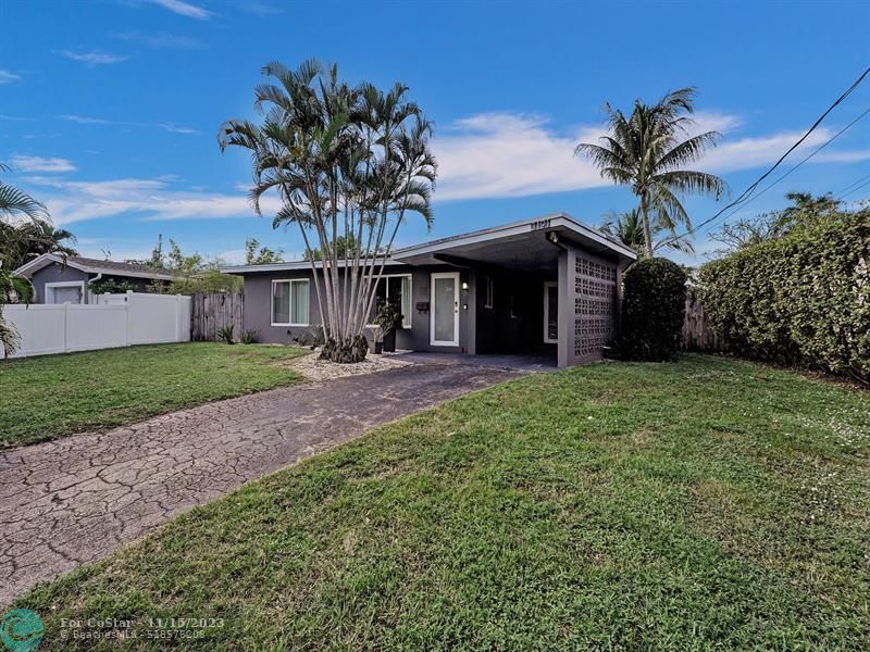 Foto principal - 3191 NW 18th Ave